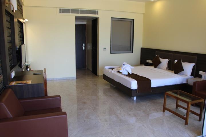 Krishna Beach Resorts - Diu Exterior foto